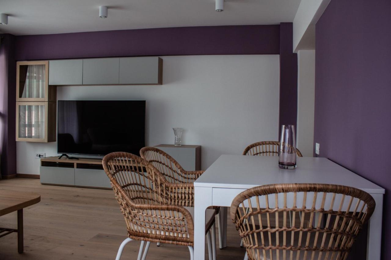 Eurocomfort Apartments Piatra Neamt Ngoại thất bức ảnh
