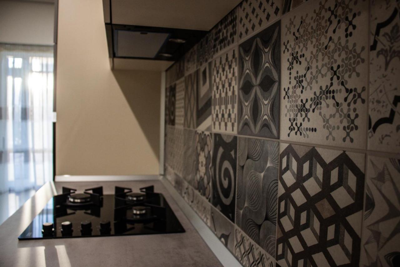 Eurocomfort Apartments Piatra Neamt Ngoại thất bức ảnh